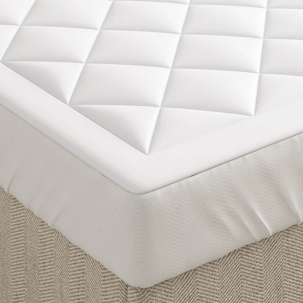 Waterproof Microfiber Sofa Bed Mattress Protector Pad for Comfort and Protection